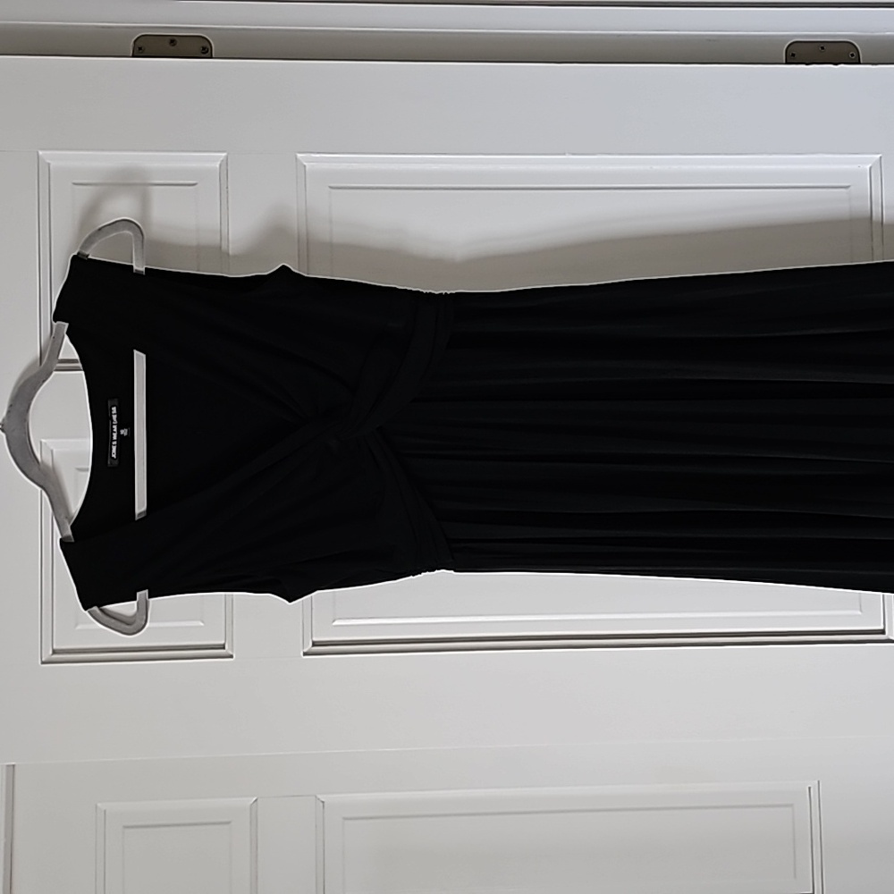 Jones Wear Black Dress